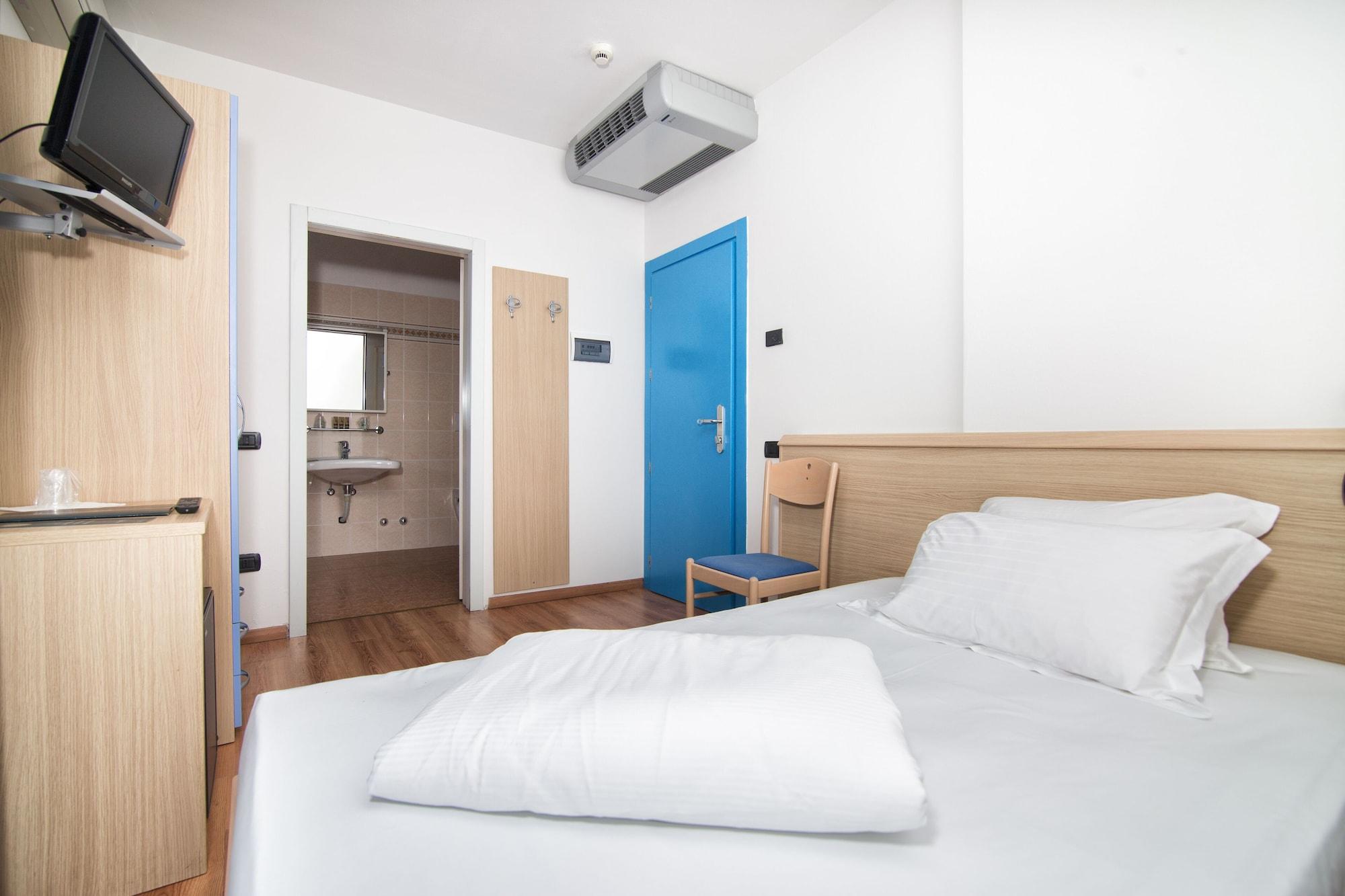 Hi Hotels Riva Del Garda Exterior foto
