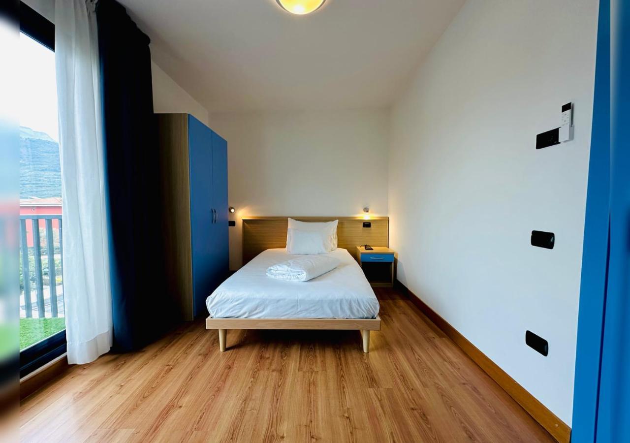 Hi Hotels Riva Del Garda Exterior foto